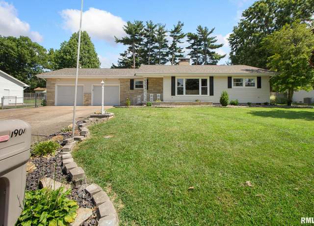 Property at 1904 Julianne Dr, Marion, IL 62959, 3 beds, 2 baths