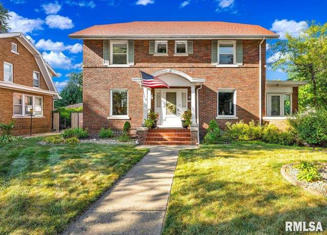 Property at 1109 Park Ave, Pekin, IL 61554, 3 beds, 2.5 baths