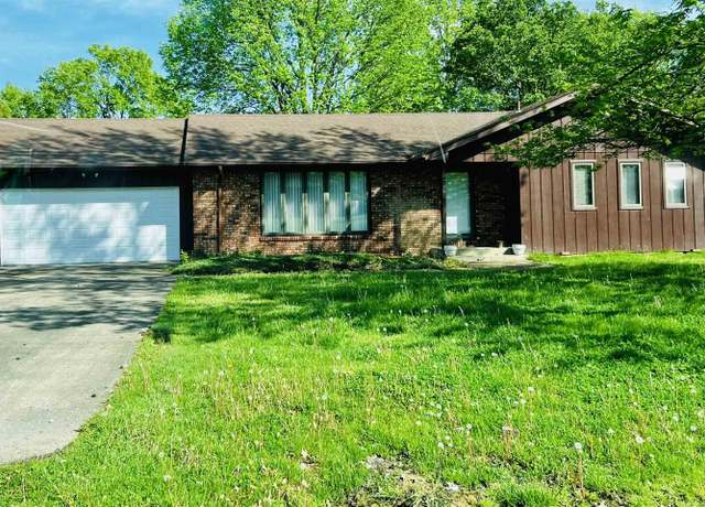 Property at 7468 Norris Dr, Marion, IL 62959, 3 beds, 2 baths