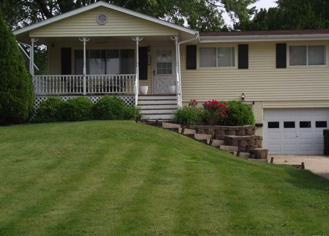 Property at 619 E 6th St, Tipton, IA 52772, 3 beds, 1.5 baths