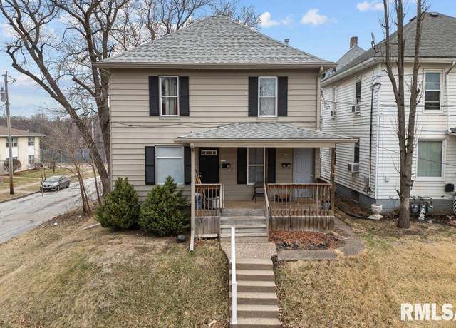 Property at 1102 18th St, Moline, IL 61265, 3 beds, 2 baths