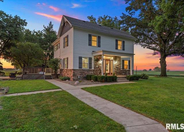 Property at 7250 Telstar Rd, Riverton, IL 62561, 3 beds, 2 baths