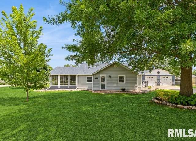 Property at 804 3rd St, Colona, IL 61241, 2 beds, 1 bath