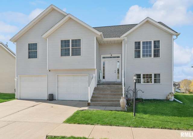 Property at 20 Hidden Valley Cir, Davenport, IA 52804, 3 beds, 2.5 baths