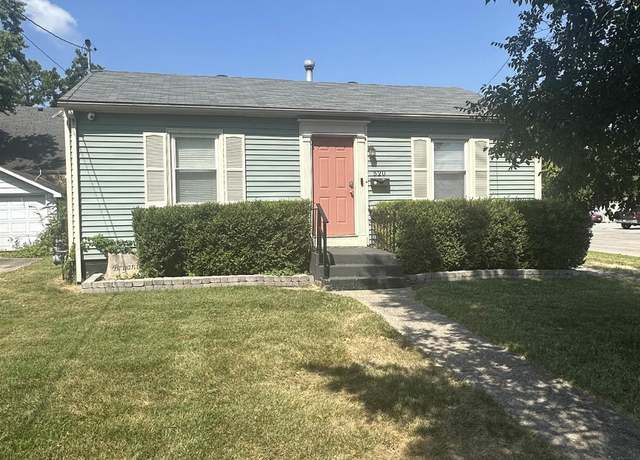 Property at 520 N Davis St, Carbondale, IL 62901, 2 beds, 1 bath