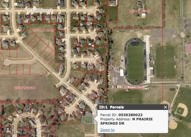 Property at 213 Prairie Springs Dr, Chillicothe, IL 61523