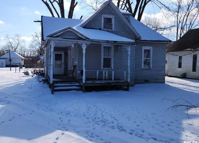 Property at 633 W 6th St, Centralia, IL 62801, 3 beds, 1 bath