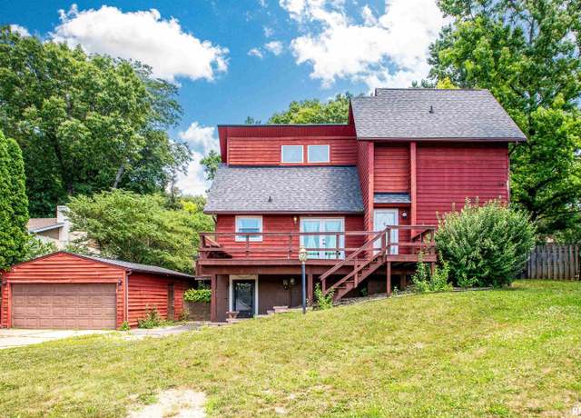 Property at 1202 Timber Ln, Pekin, IL 61554, 3 beds, 2 baths