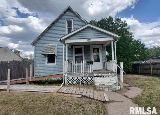 Property at 2327 7th St, Rock Island, IL 61201, 1 bed, 1 bath