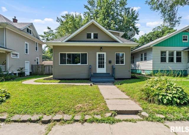 Property at 2544 20th Ave, Rock Island, IL 61201-4744, 3 beds, 1.5 baths
