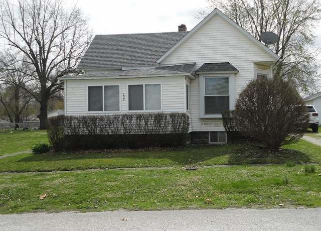 Property at 209 & 207 W Lincoln St, Edinburg, IL 62531, 3 beds, 2 baths