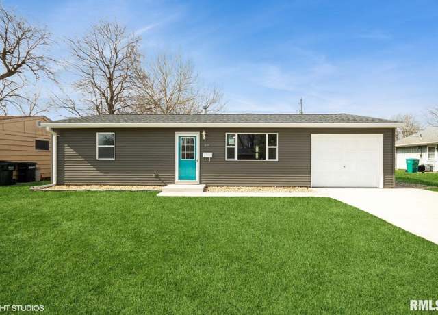 Property at 67 Oriole Dr, Decatur, IL 62526, 3 beds, 1 bath