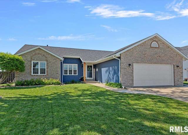 Property at 424 Wintergreen Dr, Chatham, IL 62629, 4 beds, 3.5 baths