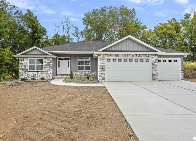Property at 604 Rock River Rd, Springfield, IL 62711, 4 beds, 3 baths