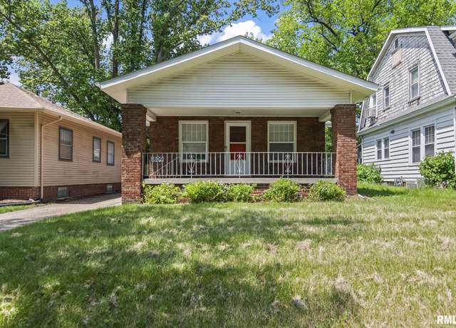 Property at 1809 S 4th St, Springfield, IL 62703, 2 beds, 1 bath