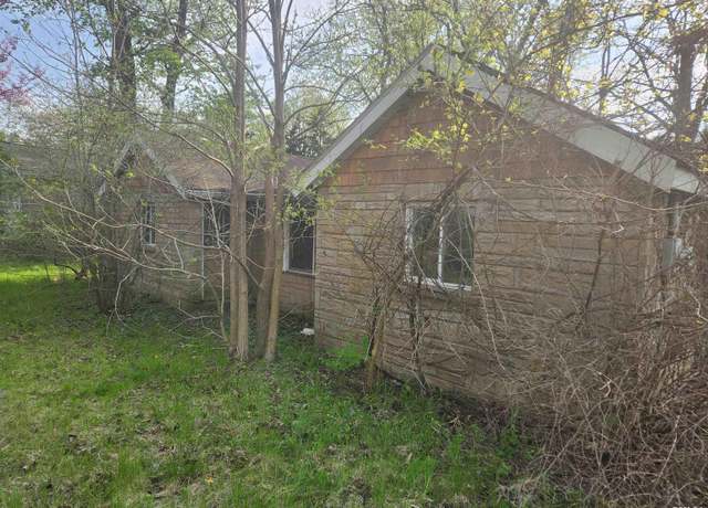 Property at 9915 N Blacksoil Ln, Peoria, IL 61615, 1 bed