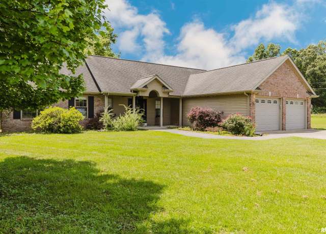 Property at 14749 Followell Dr, Marion, IL 62959, 4 beds, 2 baths