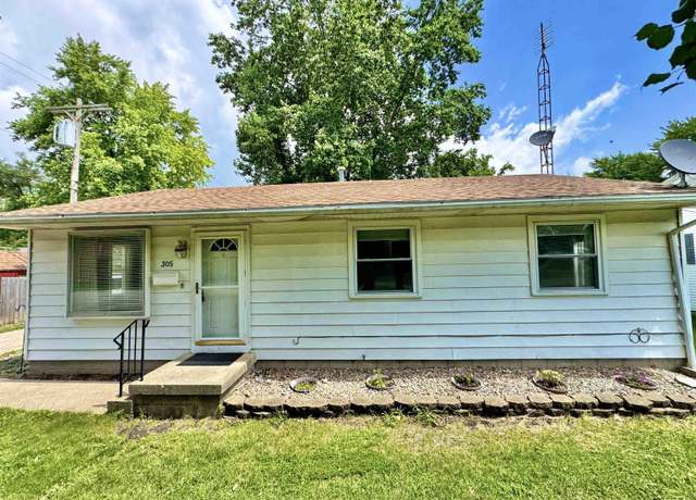 Property at 305 W Saint Joseph St, Springfield, IL 62703, 4 beds, 1.5 baths