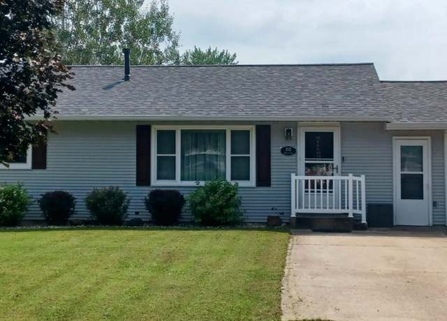Property at 512 Greenview Ave, Colona, IL 61241, 3 beds, 1.5 baths