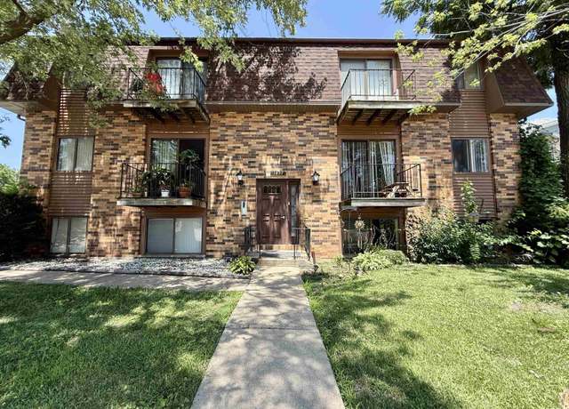 Property at 1837 Avenue OF The Cities #6, Moline, IL 61265, 8 beds, 4 baths