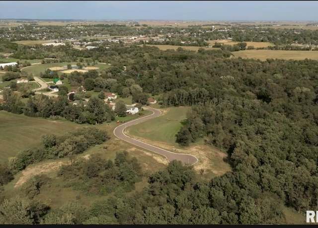 Property at 2516 Westwood St, De Witt, IA 52742
