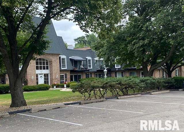 Property at 4900 N Knoxville Ave Unit 205A, Peoria, IL 61614, 3 beds, 3 baths