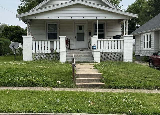 Property at 1207 W Mcclure Ave, Peoria, IL 61604, 3 beds, 1 bath