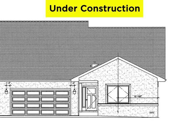 Property at 5723 W Woodbriar Ln, Peoria, IL 61615, 3 beds, 3.5 baths