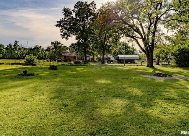 Property at Loomis Ln, Carlinville, IL 62626-1237