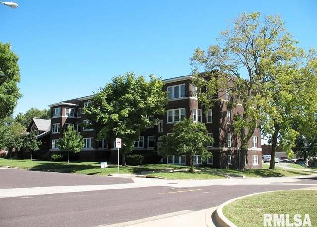 Property at 500 NE Madison Ave, Peoria, IL 61603, 8 beds, 4 baths