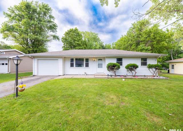 Property at 1013 Desoto Dr, Bartonville, IL 61607, 3 beds, 2 baths