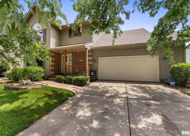 Property at 6117 Hillandale Rd, Davenport, IA 52806, 4 beds, 2.5 baths
