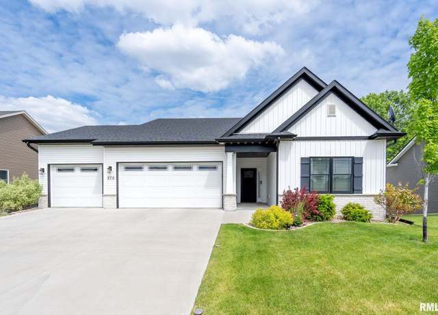 Property at 579 Kevin Rd, Blue Grass, IA 52726, 4 beds, 3 baths