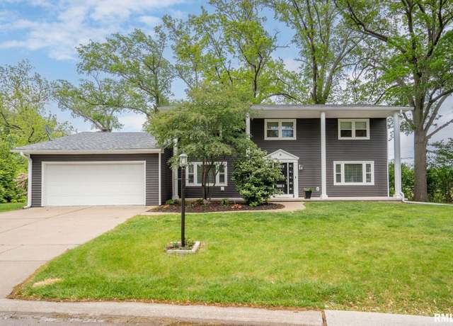 Property at 9 Sunset Cir, Bettendorf, IA 52722, 5 beds, 3 baths
