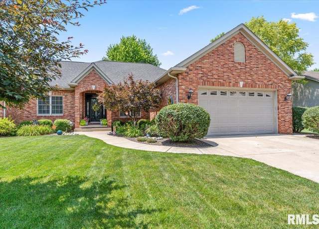Property at 2501 Interlacken Dr, Springfield, IL 62704-4153, 4 beds, 3 baths