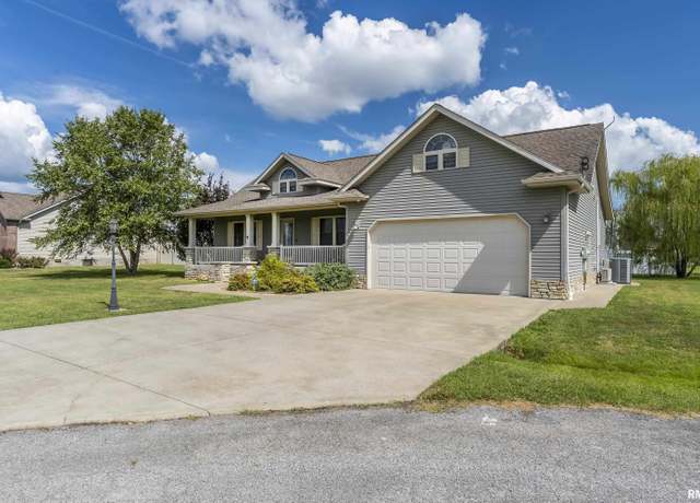 Property at 3216 Mustang Ct, Herrin, IL 62948, 4 beds, 2 baths