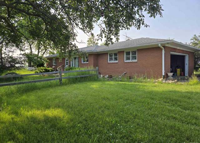 Property at 1605 N 1100th Ave, Lynn Center, IL 61262, 2 beds, 2.5 baths