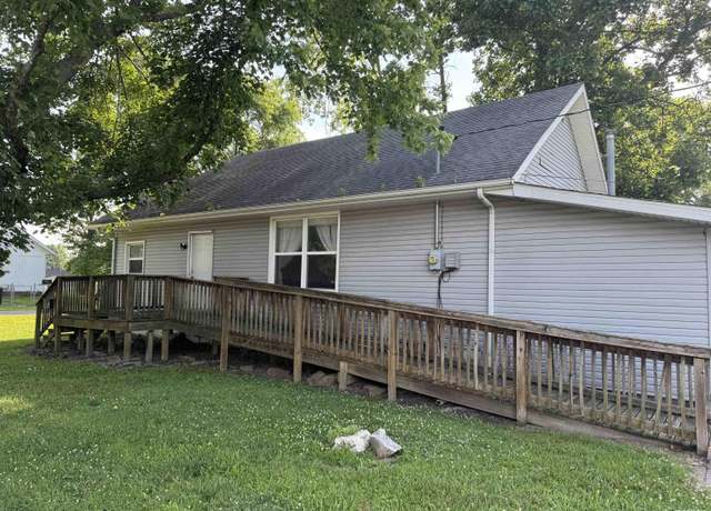 Property at 1420 W Cherry St, Herrin, IL 61948, 2 beds, 2 baths