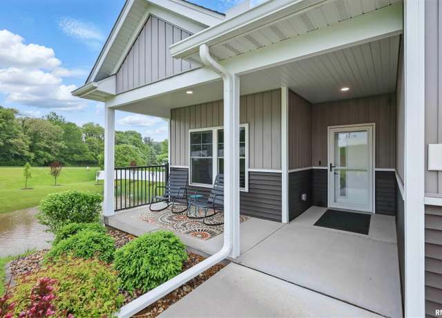 Property at 1327 Heights Ct, Bettendorf, IA 52803, 3 beds, 3 baths