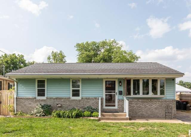 Property at 417 Edgewood Dr, Pekin, IL 61554, 3 beds, 1 bath