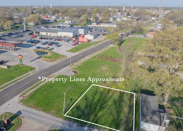 Property at 242 Watson St, Centralia, IL 62801