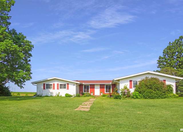 Property at 18223 N Slane Rd, Princeville, IL 61559, 3 beds, 2.5 baths