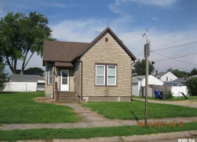 Property at 714 Isabella Ct, Clinton, IA 52732, 2 beds, 1 bath