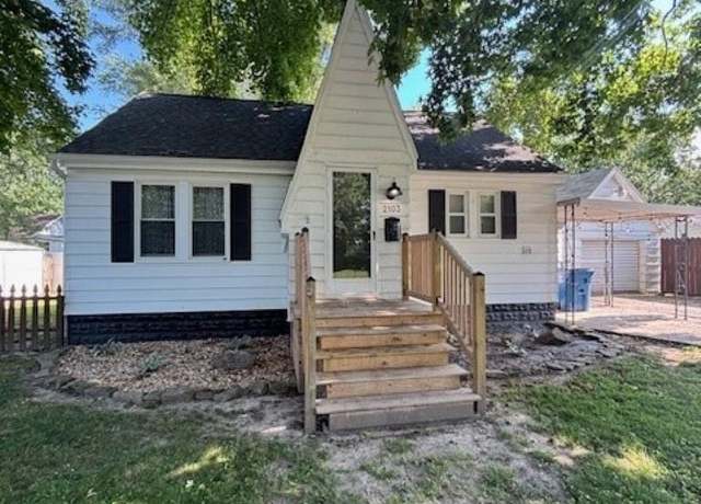 Property at 2103 Forest St, Mt Vernon, IL 62864, 2 beds, 1 bath