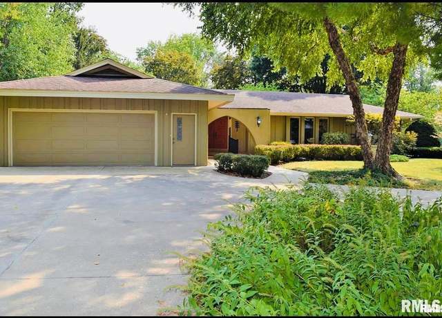 Property at Undisclosed address, Jacksonville, IL 62650, 3 beds, 3.5 baths