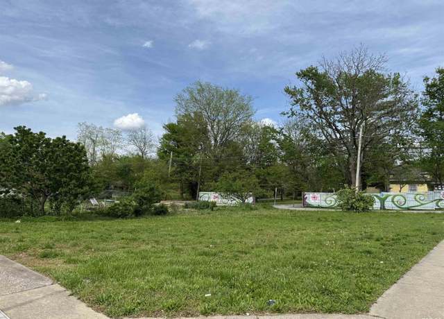 Property at 201 N Washington St, Carbondale, IL 62901