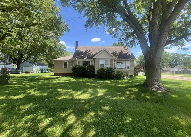 Property at 1605 14th Ave, Rock Falls, IL 61071, 4 beds, 1 bath