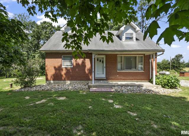 Property at 18473 N Duke Ln, Bluford, IL 62814, 4 beds, 2 baths