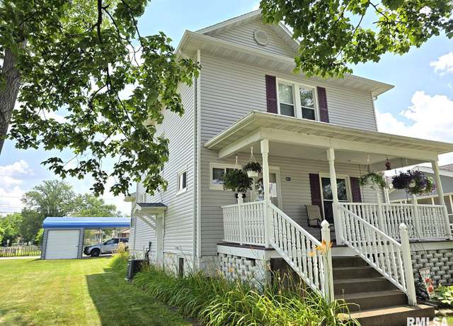 Property at 401 Melrose Ave, Centralia, IL 62801, 3 beds, 1.5 baths