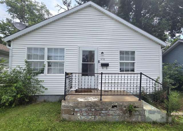 Property at 1118 Martin Luther King Jr Dr, Springfield, IL 62703, 3 beds, 1 bath